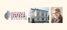 Foto zeigt Logo, Haus und Mitarbeiterin ATZ