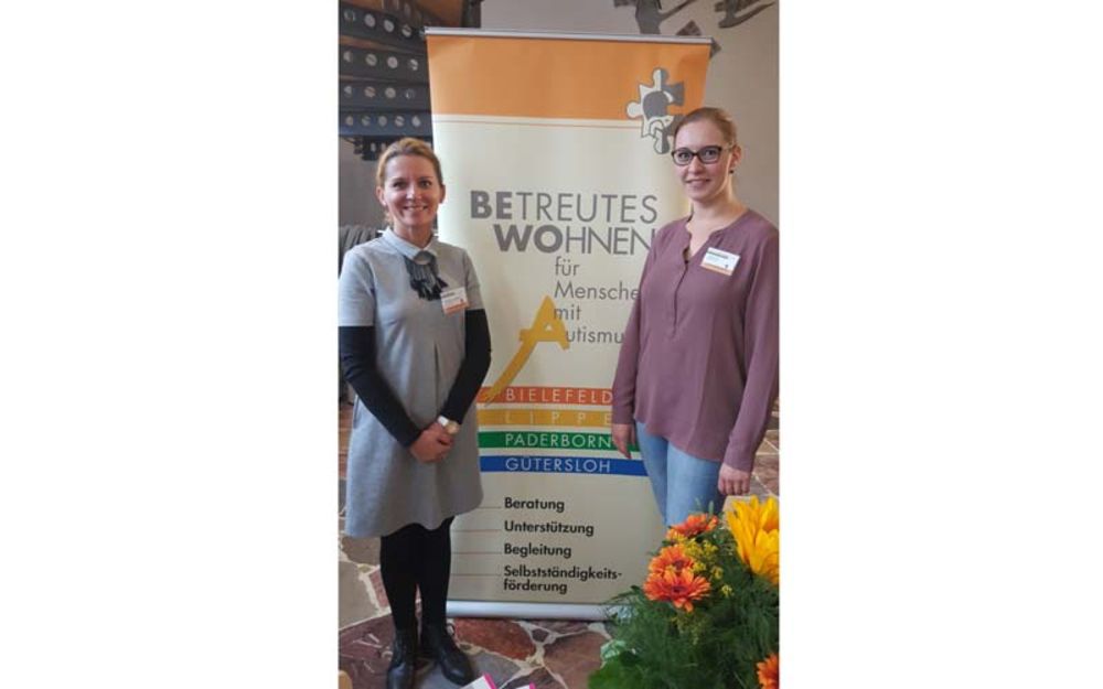 Foto Dr. Monika Armada-Möller und Cornelia Leier (rechts) vom Ambulant Betreuten Wohnen für Menchen mit Autismus