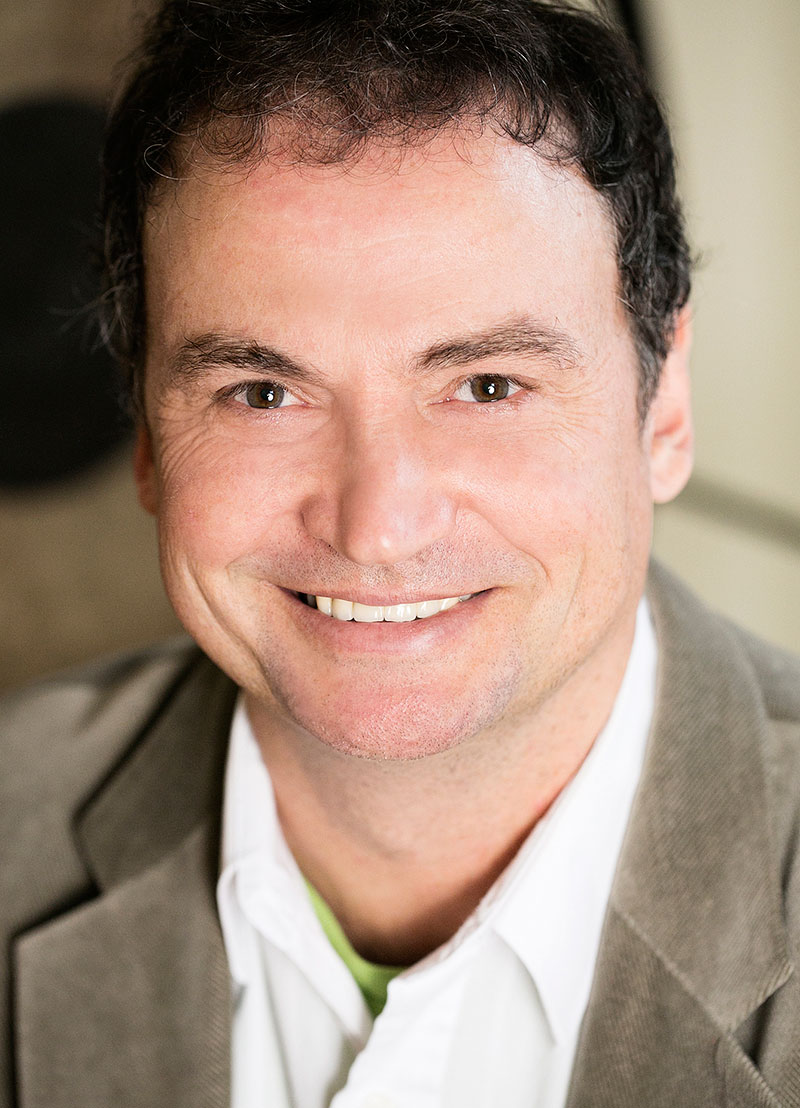 Dr. Niels Hamel