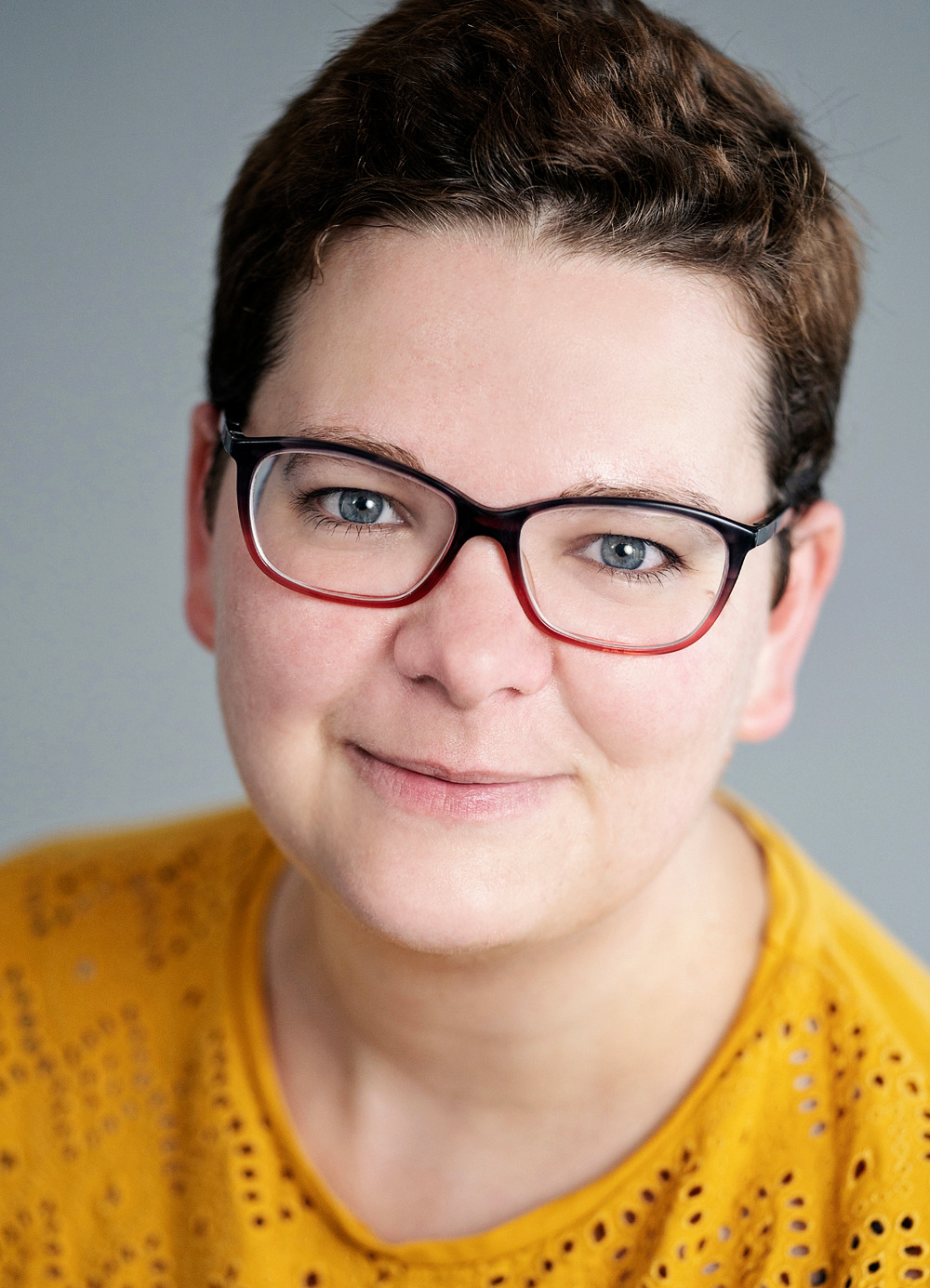 Foto zeigt Therapeutin vom ATZ Minden Hannah Schwier